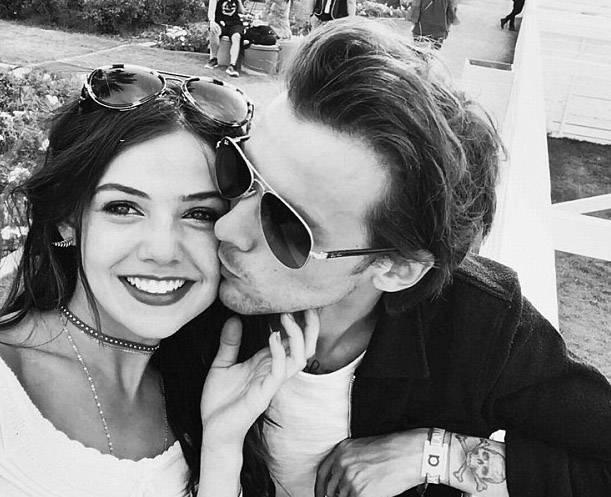 Aşklarını instagram'dan ilan ettiler 10