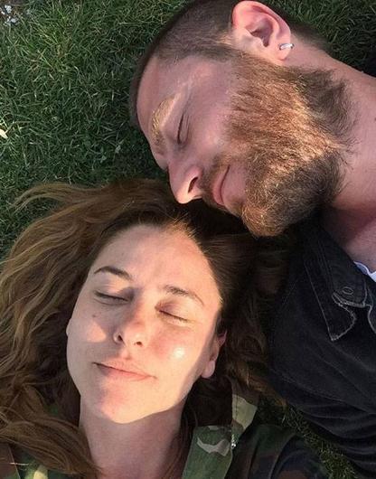 Aşklarını instagram'dan ilan ettiler 14