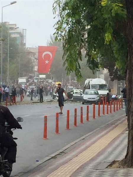 Yenibosna'da meydana gelen patlamanın ilk görüntüleri 10