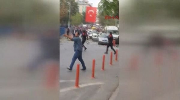 Yenibosna'da meydana gelen patlamanın ilk görüntüleri 9