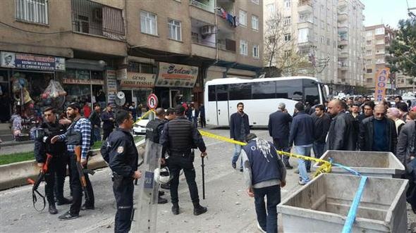 Diyarbakır'daki patlamadan ilk görüntüler 14