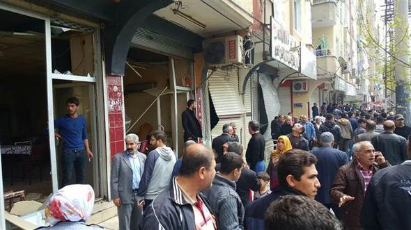Diyarbakır'daki patlamadan ilk görüntüler 16