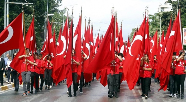 HER YER 19 MAYIS 9