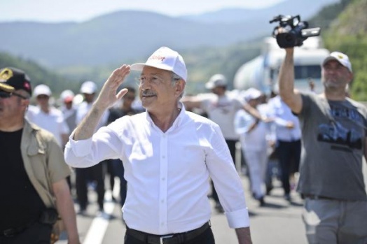 Adalet Yürüyüşü'nün 10. gününden çarpıcı kareler 9