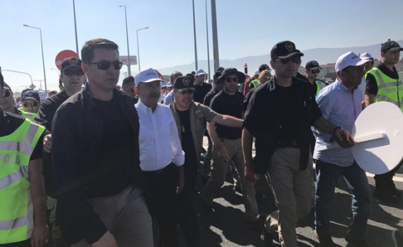 'Adalet Nöbeti'nde en kalabalık 12. gün 1