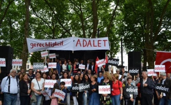 Adalet Yürüyüşü'ne Köln'den destek geldi, işte görüntüler 8