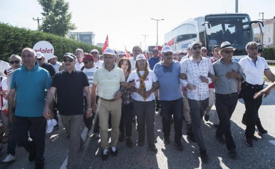 Adalet yolunda 14. günden görüntüler 11
