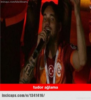 Galatasaray'ın elenmesinin ardından capsler ortalığı yıktı 7