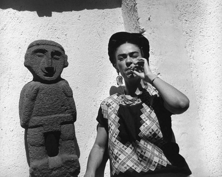 Az bilinen fotoğraflarıyla dünyaca ünlü ressam Frida! 11