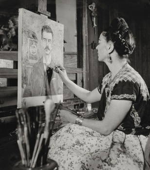 Az bilinen fotoğraflarıyla dünyaca ünlü ressam Frida! 12