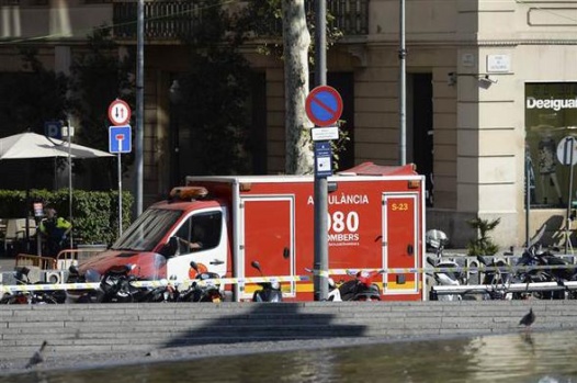 Barcelona katliamı'nın yürek burkan fotoğrafları 2