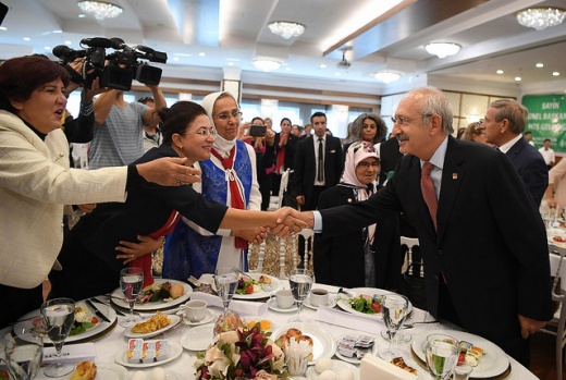 Kemal Kılıçdaroğlu kadın muhtarlarla buluştu 6