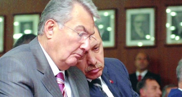 Deniz Baykal'ın daha önce görülmeyen fotoğrafları! 10