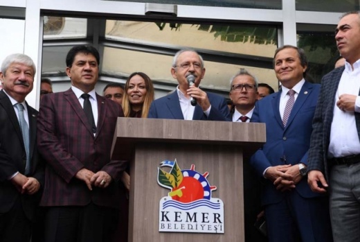 Kılıçdaroğlu Kemer Belediyesi'ni ziyaret etti 13