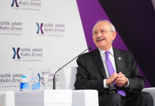 Kılıçdaroğlu 'Eşitlik, Adalet ve Kadın Zirvesi'nde konuştu 11