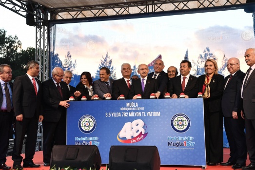 Kılıçdaroğlu, Muğla'da, toplu temel atma töreninde 7