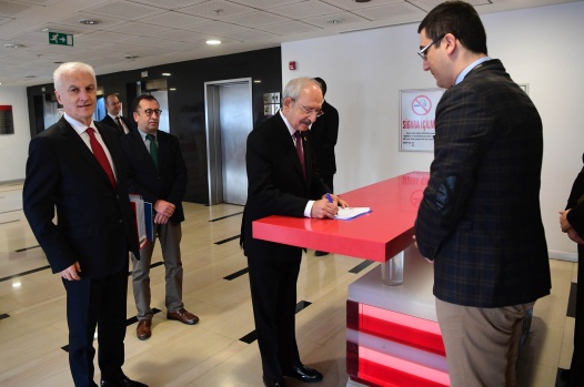 CHP Genel Başkanı Kılıçdaroğlu'ndan Anıtkabir'e ziyaret 15