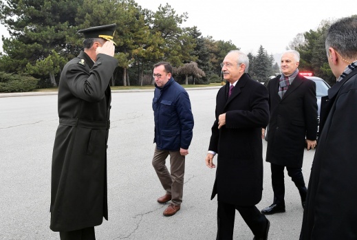 CHP Genel Başkanı Kılıçdaroğlu'ndan Anıtkabir'e ziyaret 3
