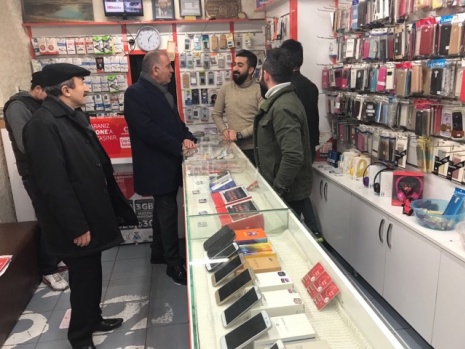 CHP İstanbul Milletvekili Gürsel Tekin Sultangazi'de kapı kapı gezdi 17