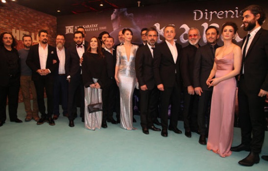 Galada şıklık yarışı 3