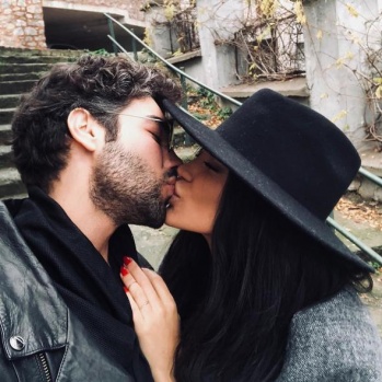 Yüzük için servet ödedi! 10