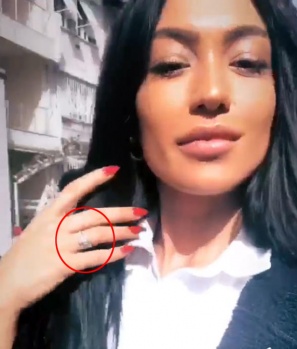 Yüzük için servet ödedi! 4