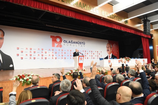 CHP'NİN 19. OLAĞANÜSTÜ KURULTAYI 28
