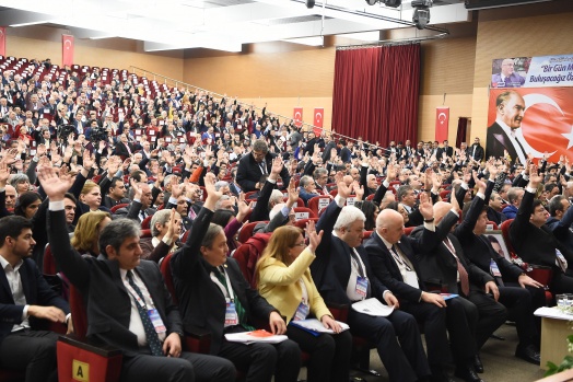 CHP'NİN 19. OLAĞANÜSTÜ KURULTAYI 32