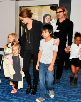 İşte Angelina'nın yeni sevgilisi 27