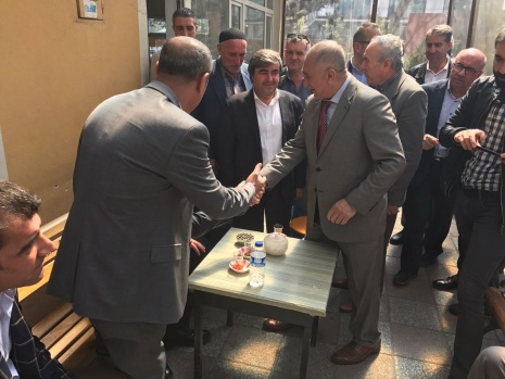 CHP'li Akay'ın annesi son yolculuğuna uğurlanıyor 3