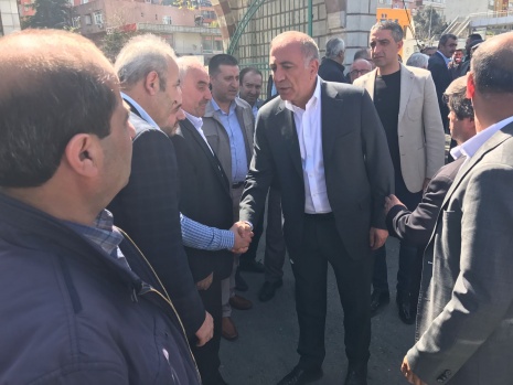 CHP'li Akay'ın annesi son yolculuğuna uğurlanıyor 6