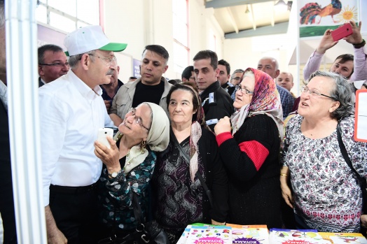 Kılıçdaroğlu Merzifon kitap fuarına ziyarette bulundu 20