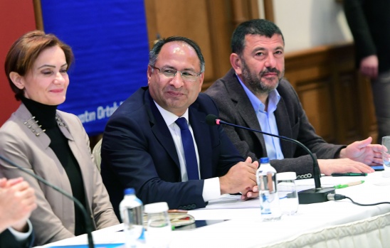 CHP lideri Roman'larla buluştu 2