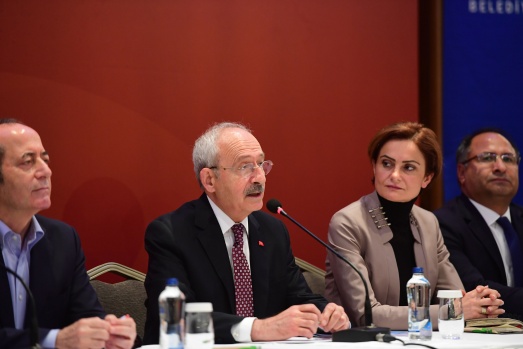 CHP lideri Roman'larla buluştu 3