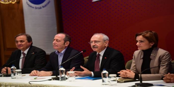 CHP lideri Roman'larla buluştu