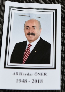 CHP'li vekil için cenaze töreni düzenlendi 13