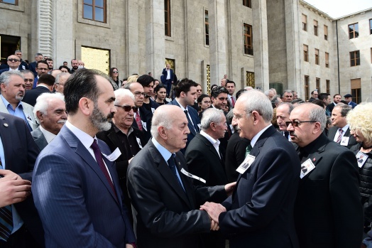 CHP'li vekil için cenaze töreni düzenlendi 14