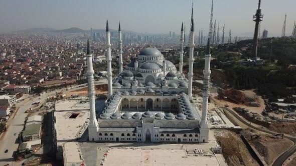 Ve beklenen camide son durum... Açılışa ramak kala görüntülendi 1