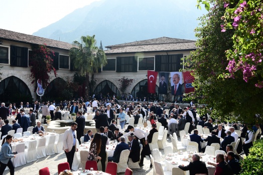 CHP lideri Hataylı iş adamları ile buluştu 3