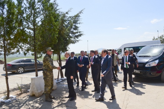CHP liderinden Sakız Karakolu'na ziyaret 4
