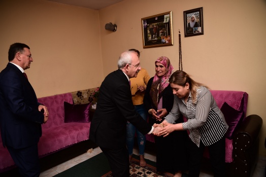 CHP liderinden şehit Rıfat Sınırlı ailesine ziyaret 2