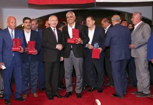 CHP lideri Kemal Kılıçdaroğlu Hatay'da muhtarlarla buluştu 9