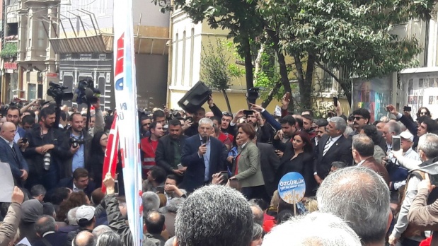 Taksim’de polis ablukası... Polis CHP'lilere izin vermiyor 5