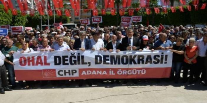 CHP'den OHAL'e karşı oturma eylemi