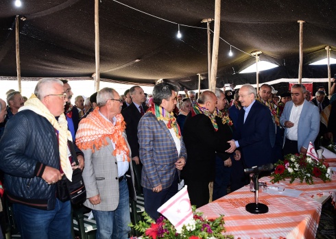 CHP lideri Yörük ve Türkmen Çalıştay'ına katıldı 9