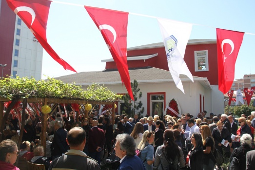 Demokrasi Parkı ve Cumhuriyet Evi açıldı 11