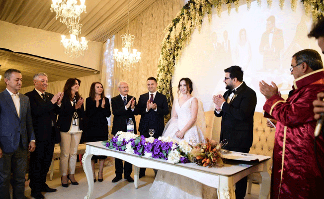 Kılıçdaroğlu Kayseri'de nikah törenine katıldı 1