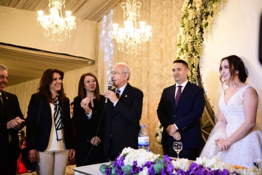 Kılıçdaroğlu Kayseri'de nikah törenine katıldı 2