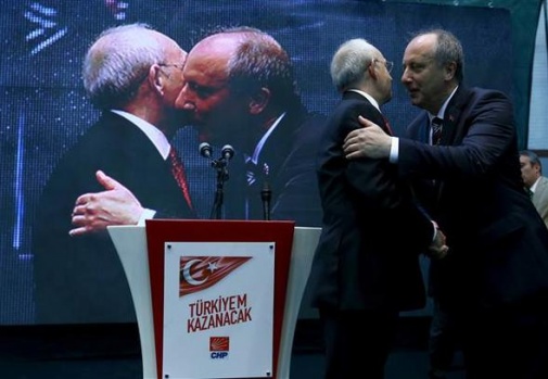 Salon 'iktidar' ve 'İnce başkan' sloganları ile inliyor 9