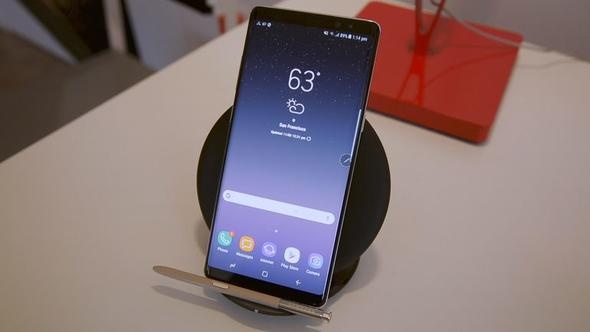 İşte 2018'in en çok satan telefonları! 11